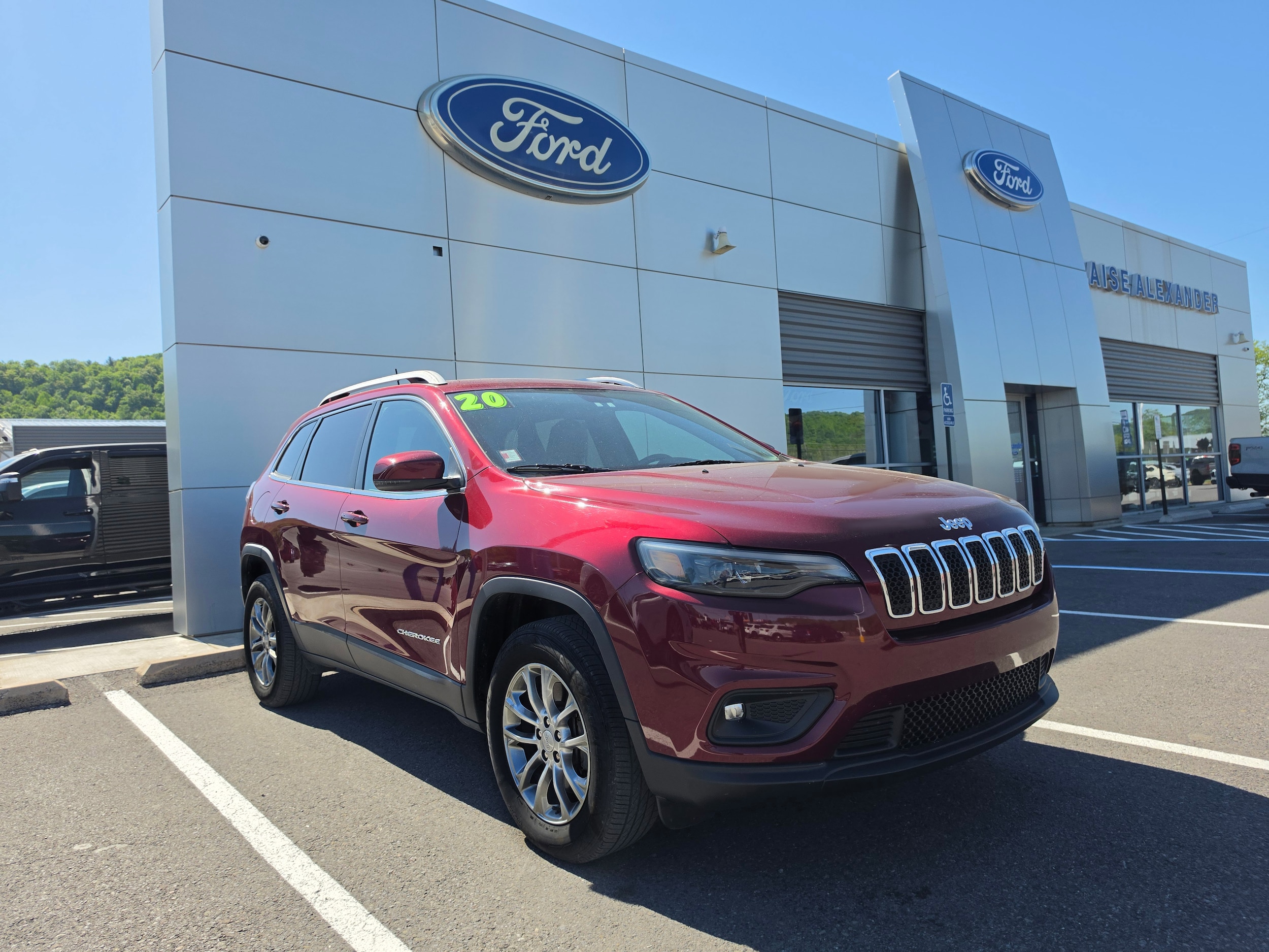 2020 Jeep Cherokee Latitude Plus 4X4's photo