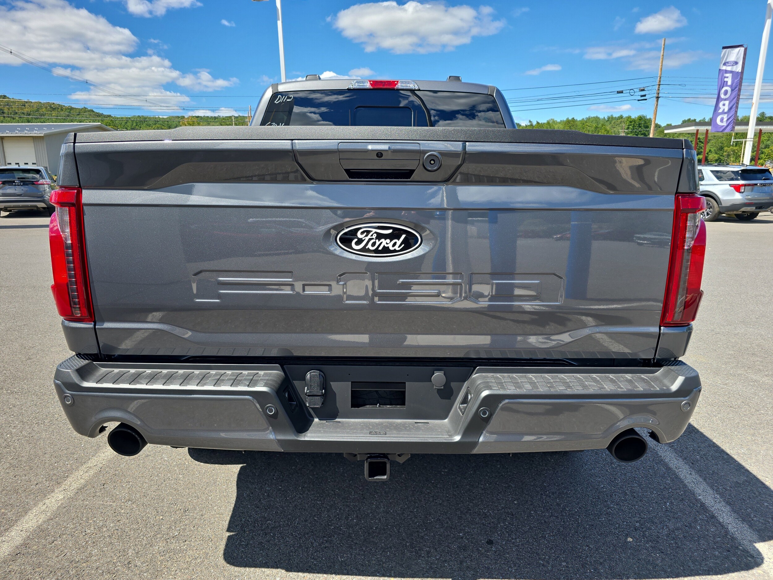 2025 Ford F-150 XLT photo 3