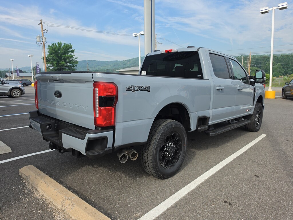 New 2026 Ford Super Duty F-250® Lariat® TRUCK