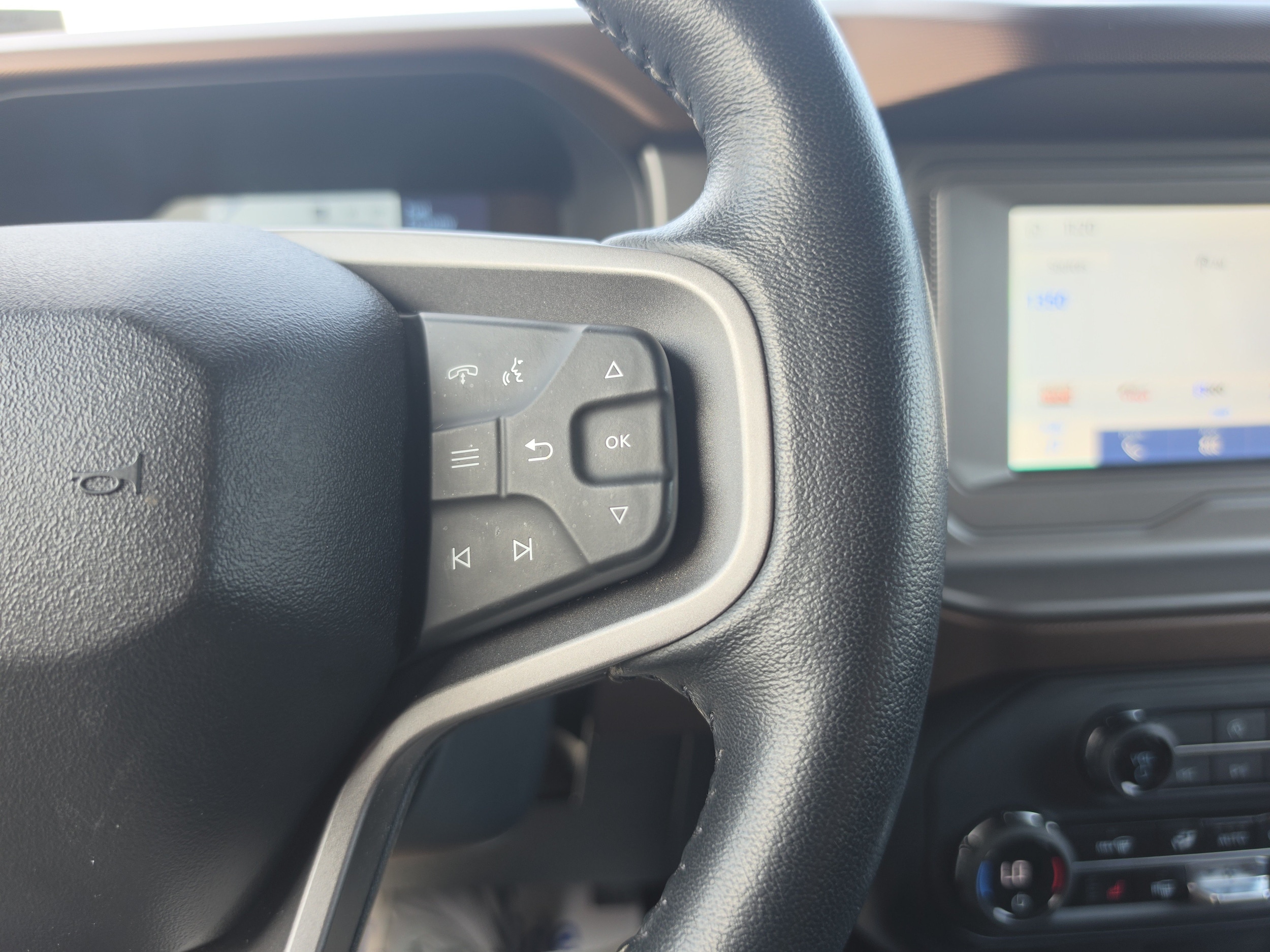 2023 Ford Bronco 4-Door Outer Banks - Photo 23