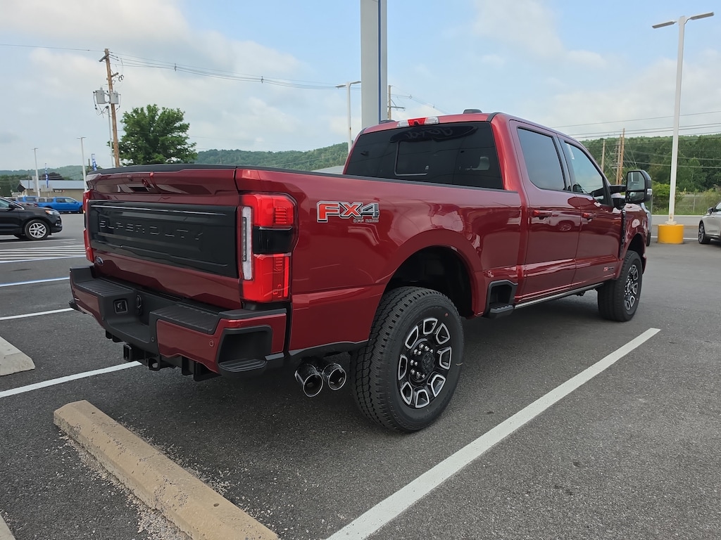 New 2026 Ford Super Duty F-250 Platinum Truck Crew Cab