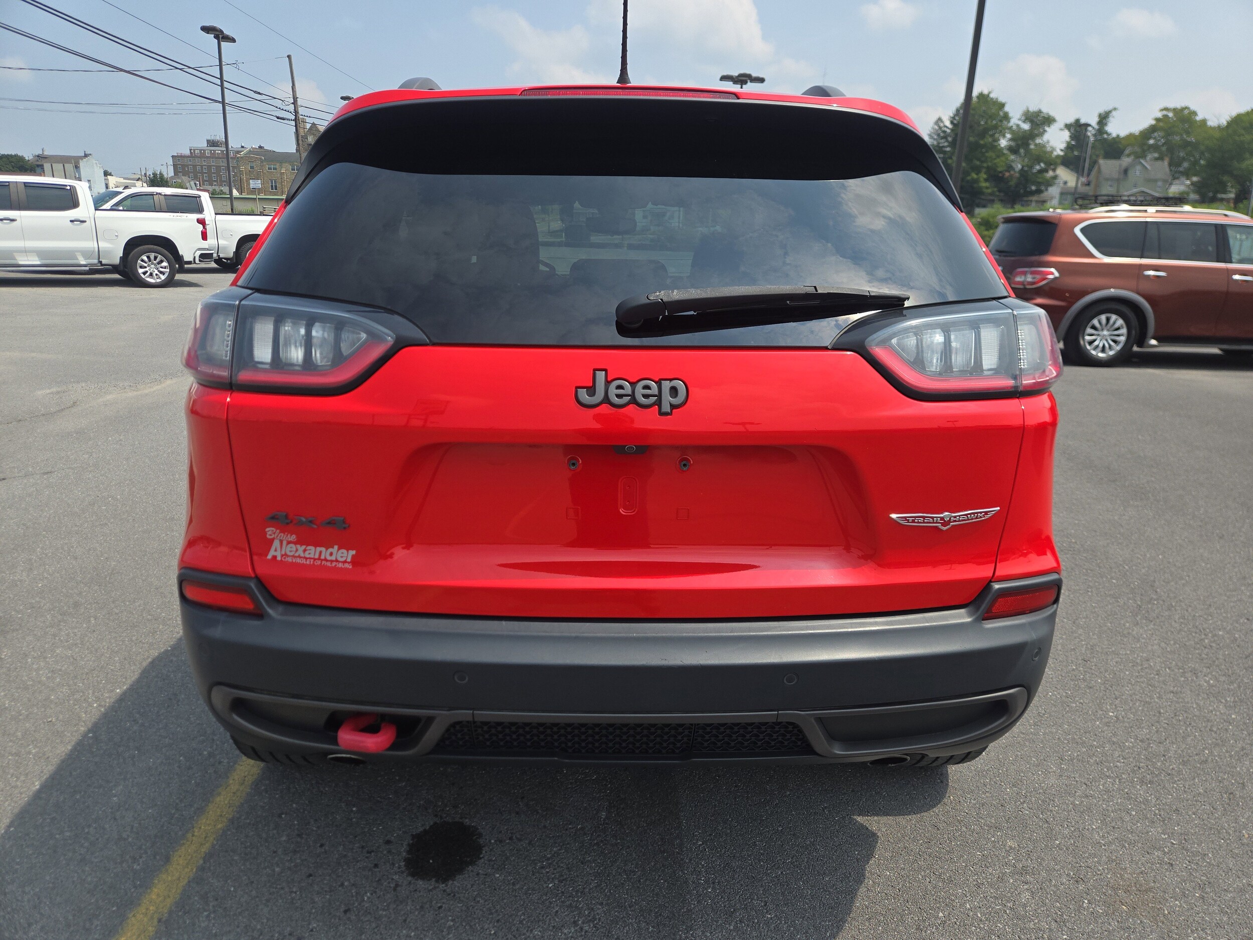 2019 Jeep Cherokee Trailhawk photo 2