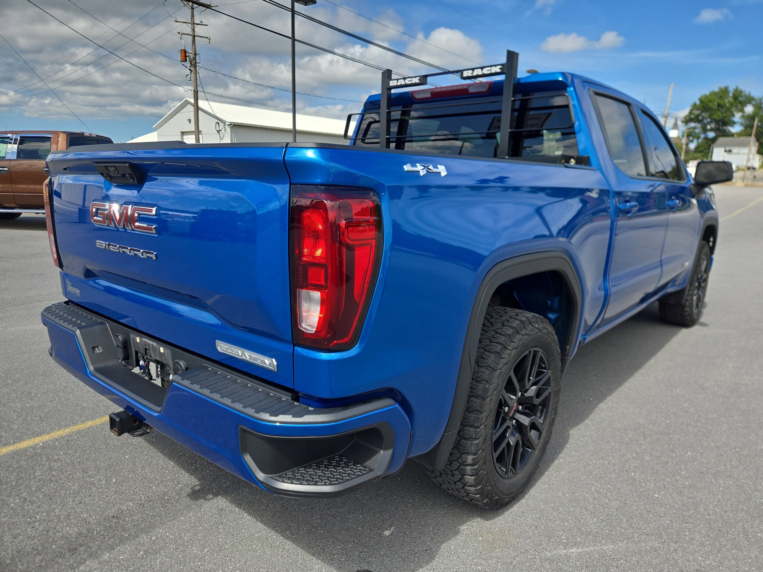 2023 Gmc Sierra 1500 Elevation photo 2