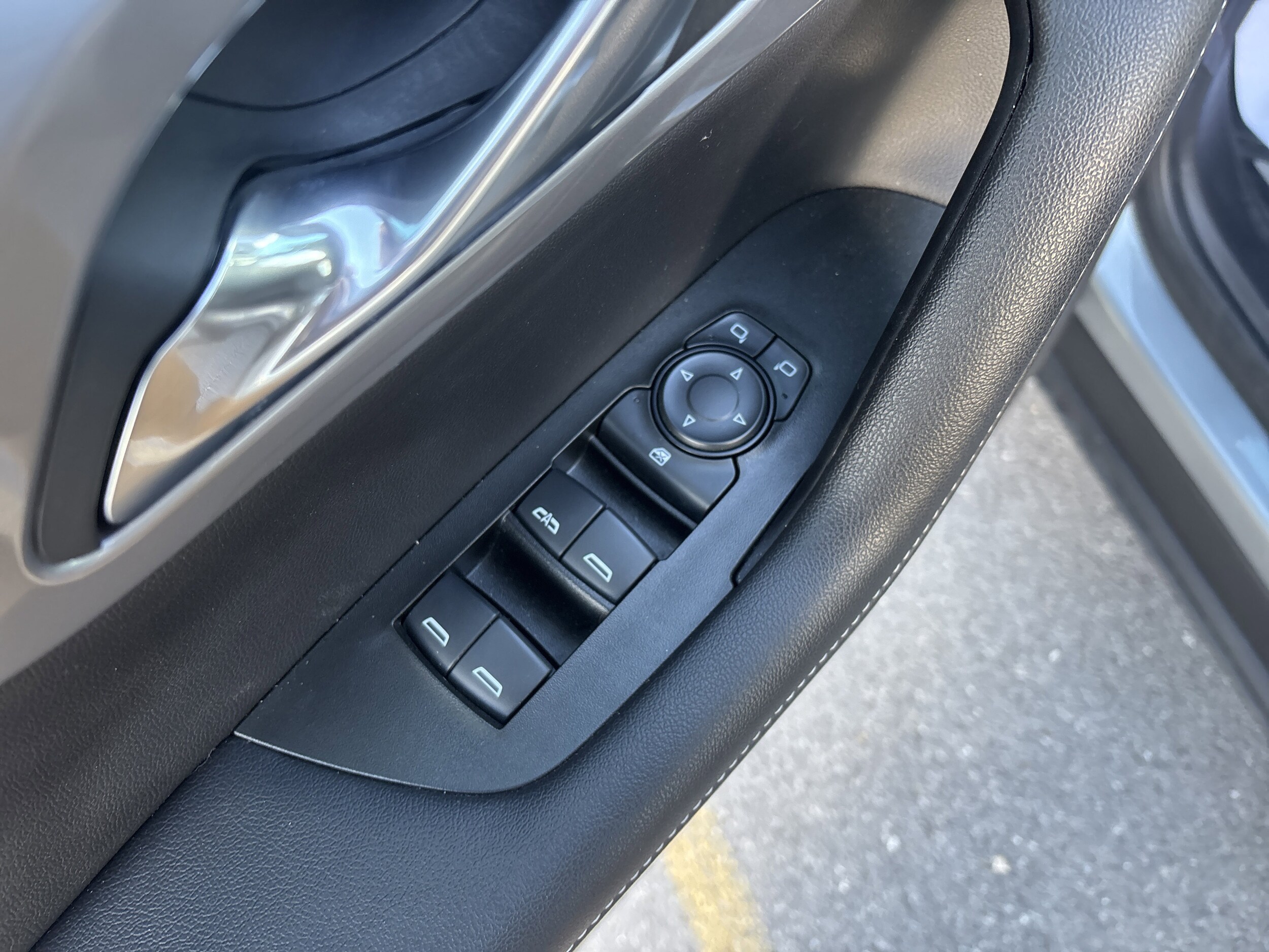 2024 Chevrolet Blazer 2LT photo 4