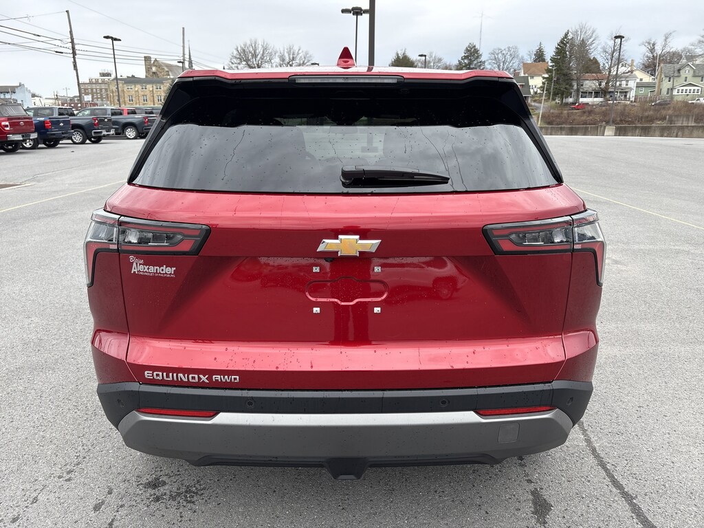 New 2026 Chevrolet Equinox AWD LT SUV