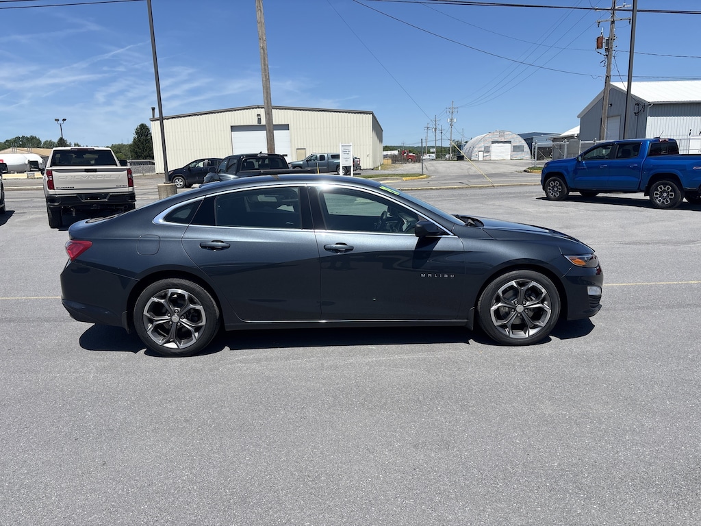 Used 2021 Chevrolet Malibu LT Sedan