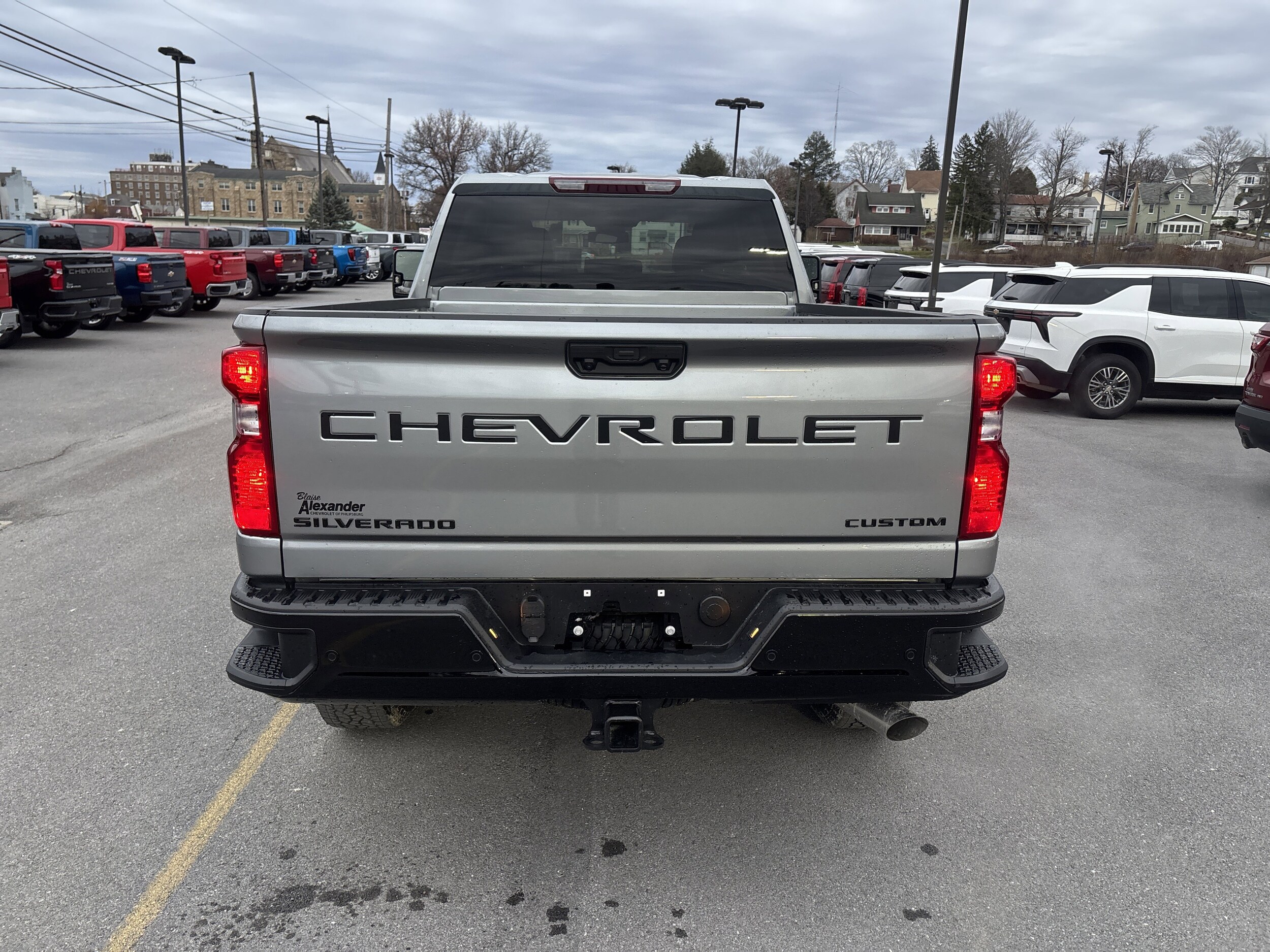 2026 Chevrolet Silverado 2500HD Custom photo 3