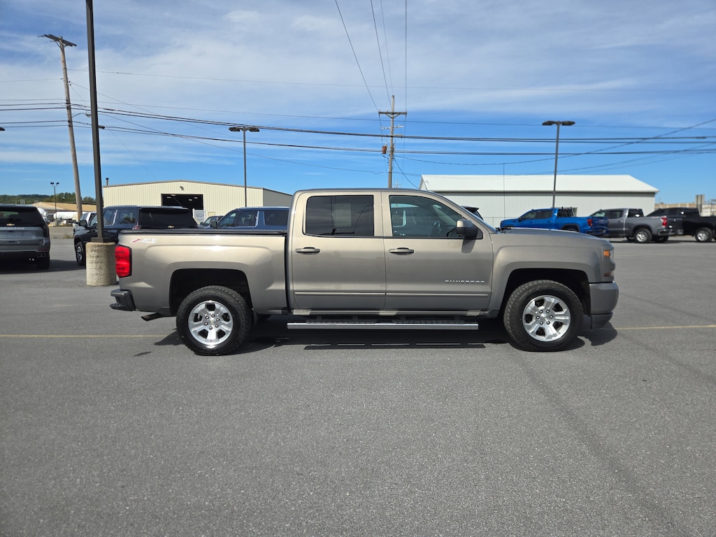 Used 2017 Chevrolet Silverado 1500 LT Truck Crew Cab