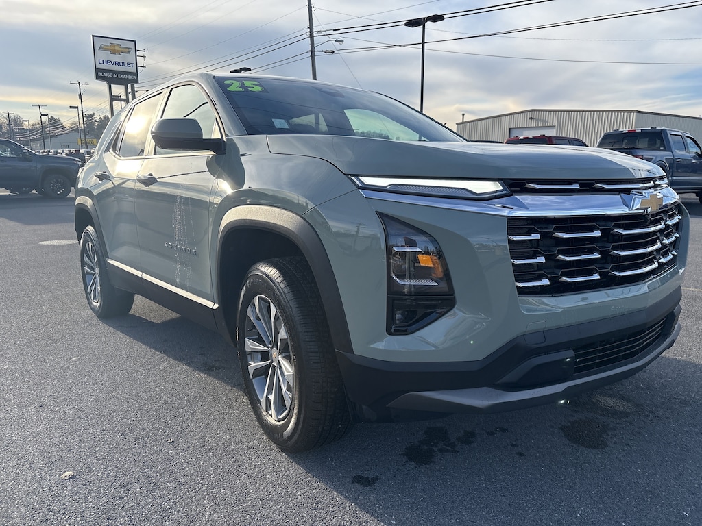 Used 2025 Chevrolet Equinox FWD LT SUV