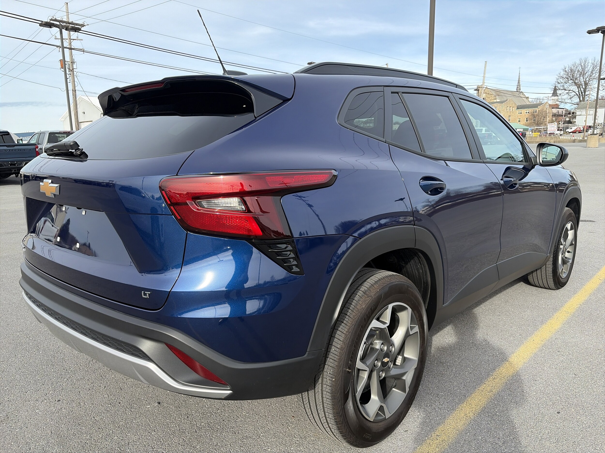 2024 Chevrolet Trax LT photo 3