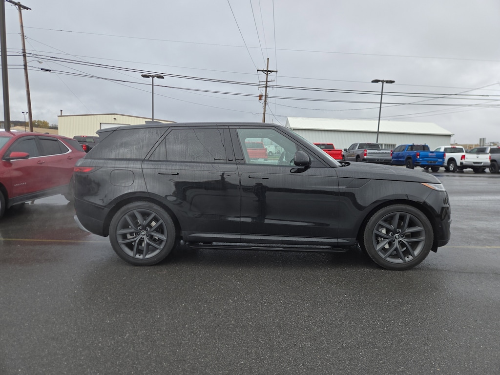 Used 2024 Land Rover Range Rover Sport SE SUV