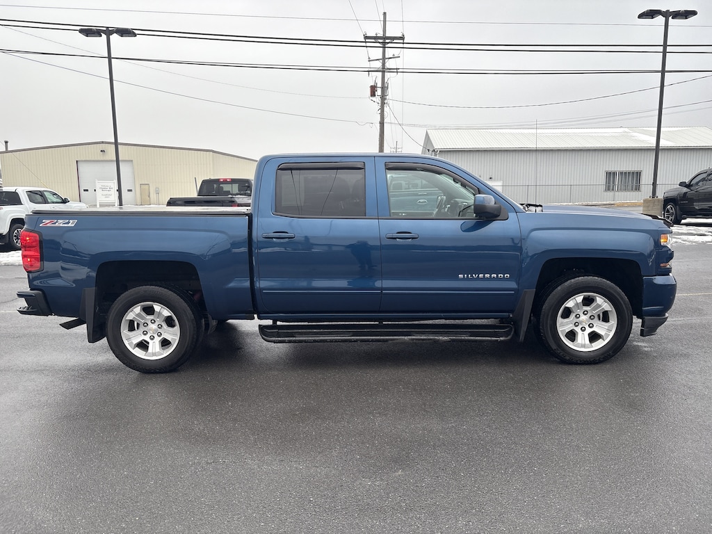 Used 2017 Chevrolet Silverado 1500 LT Truck Crew Cab