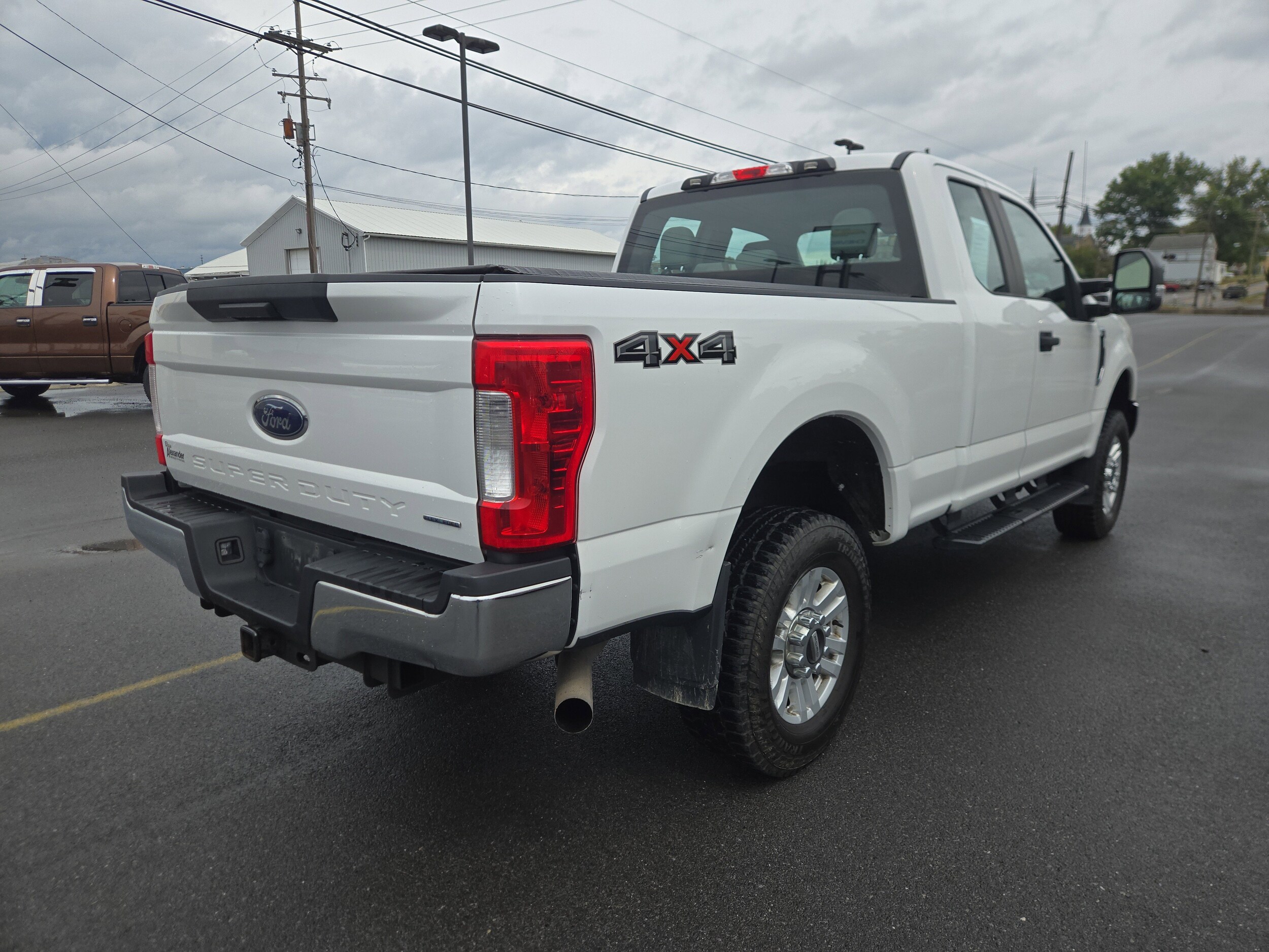 2017 Ford F-250 XLT photo 3