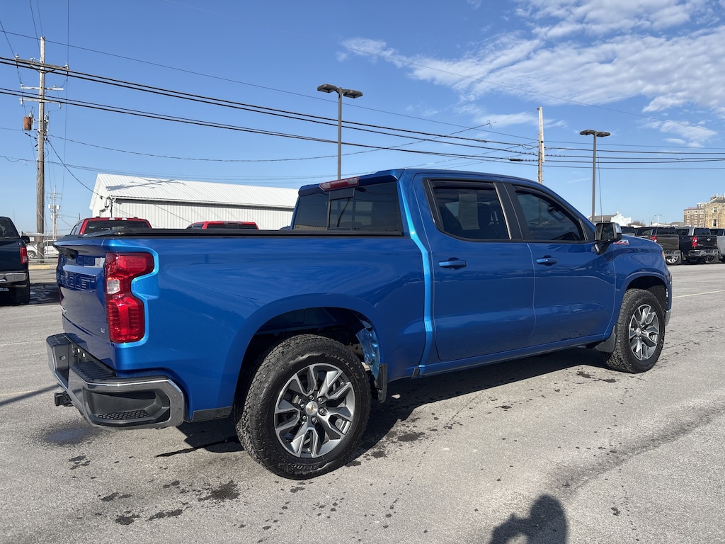 Used 2022 Chevrolet Silverado 1500 LT Truck Crew Cab