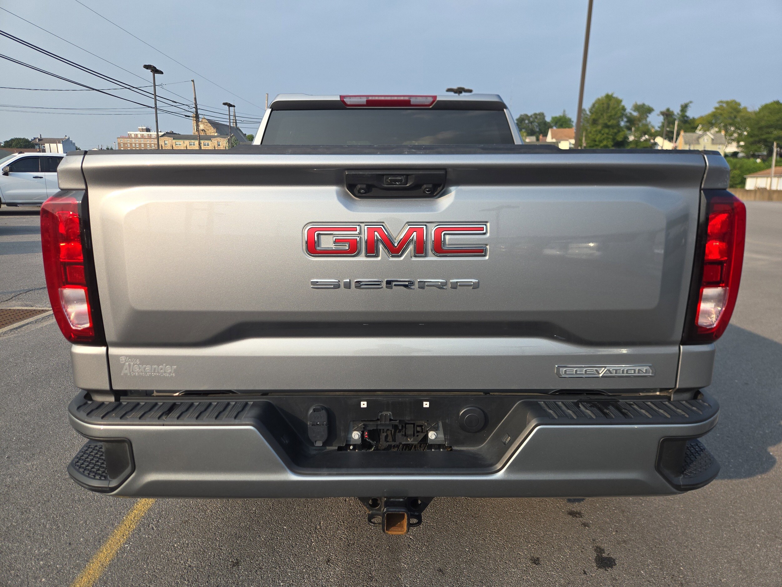 2023 Gmc Sierra 1500 Elevation photo 3