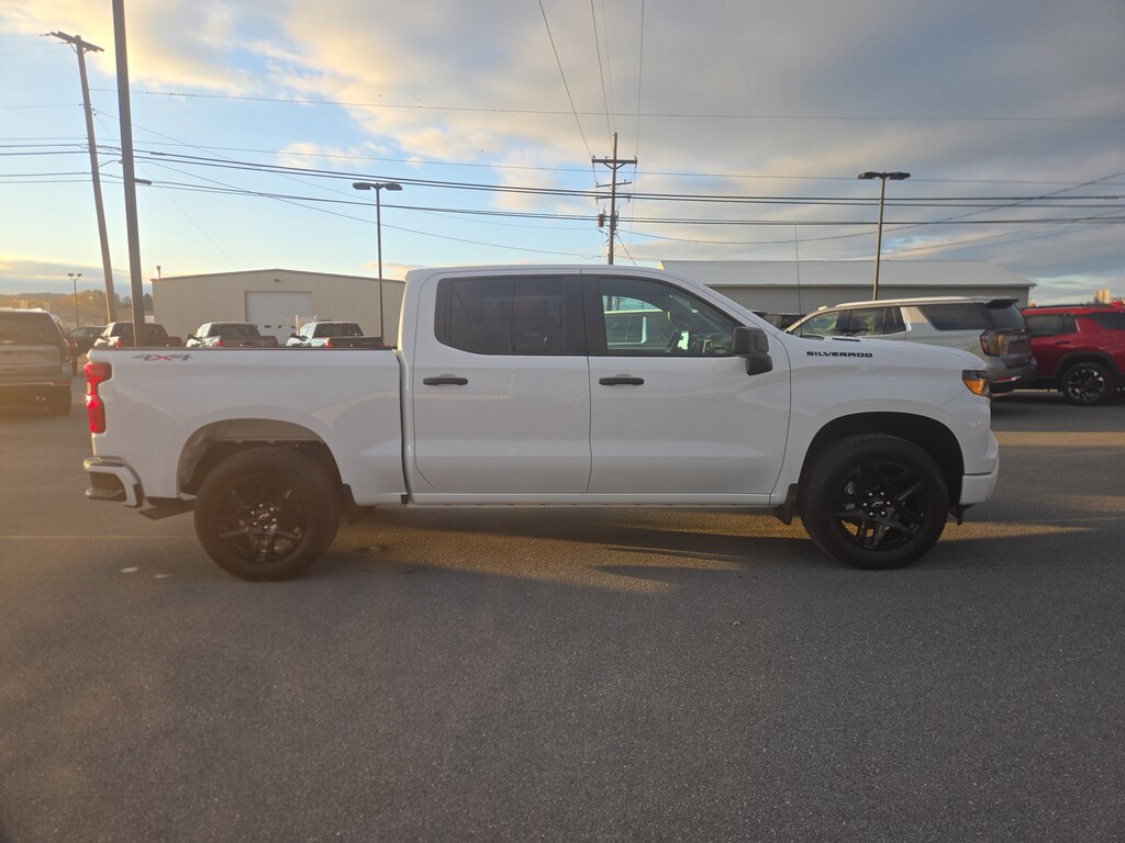New 2026 Chevrolet Silverado 1500 Custom Truck Crew Cab