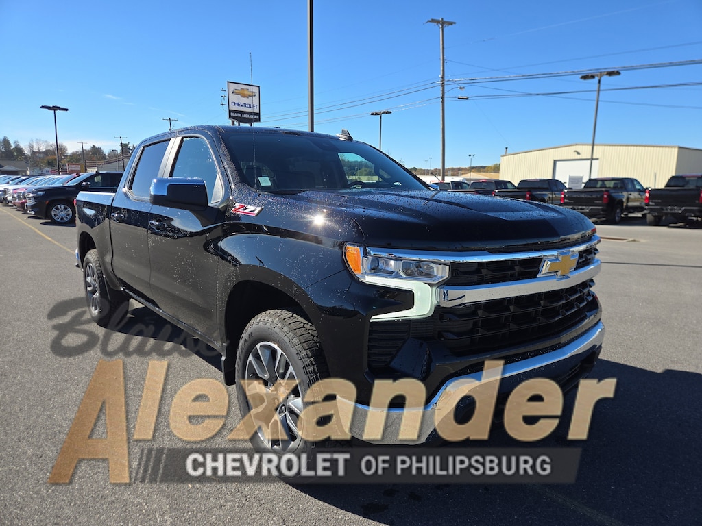 New 2026 Chevrolet Silverado 1500 LT Truck Crew Cab