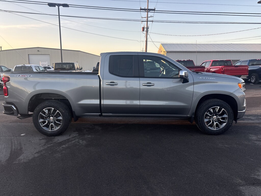 New 2026 Chevrolet Silverado 1500 LT Truck Double Cab