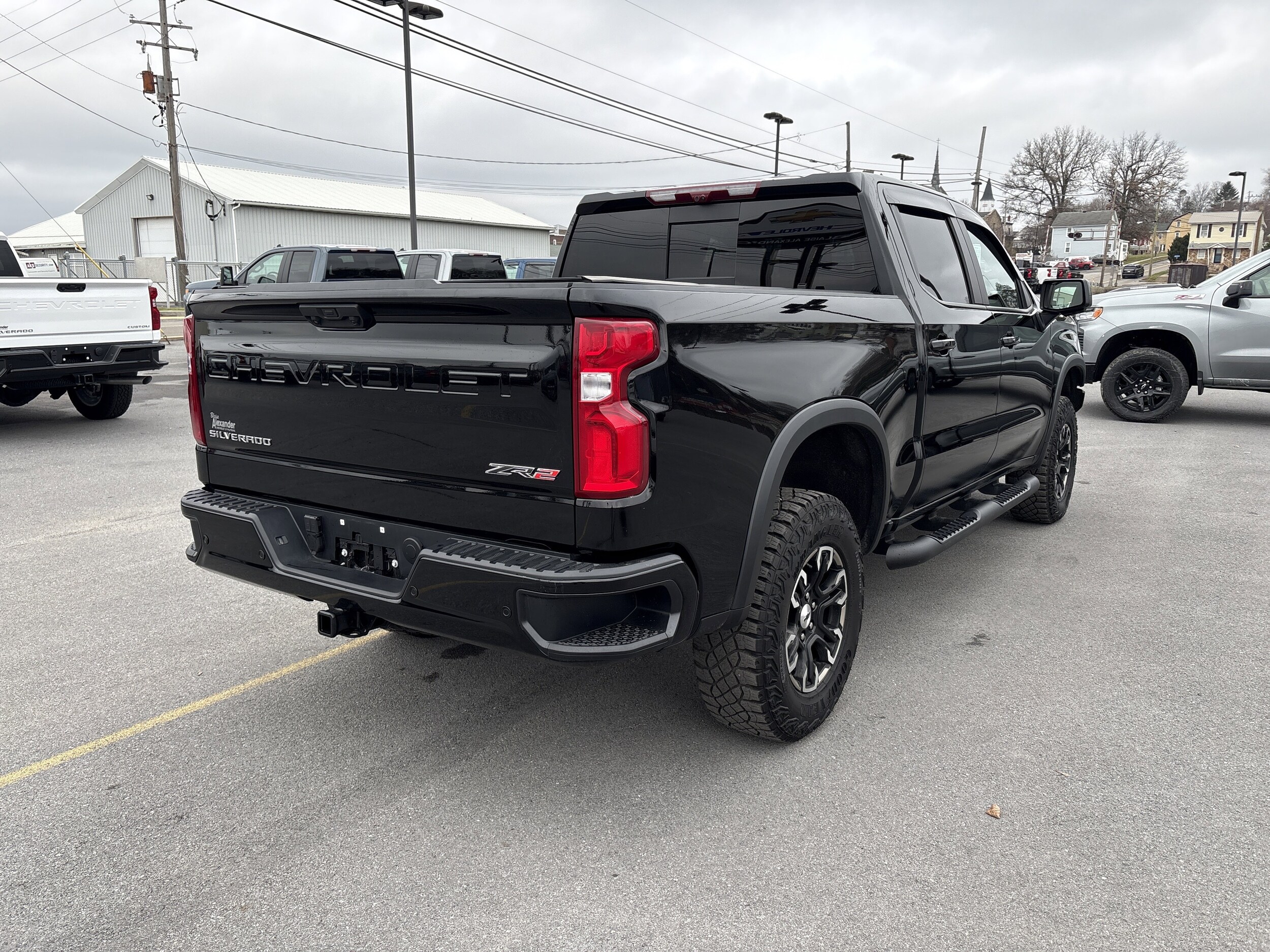 2025 Chevrolet Silverado 1500 ZR2 photo 3
