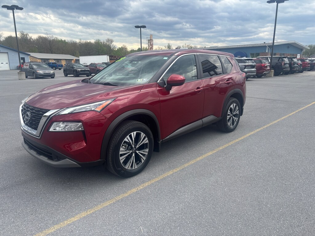 Used 2023 Nissan Rogue SV SUV