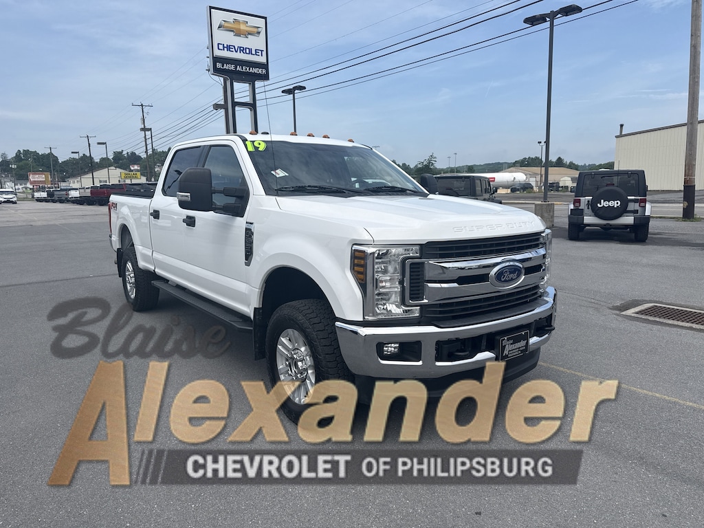 Used 2019 Ford Super Duty F-250 SRW XL Truck Crew Cab