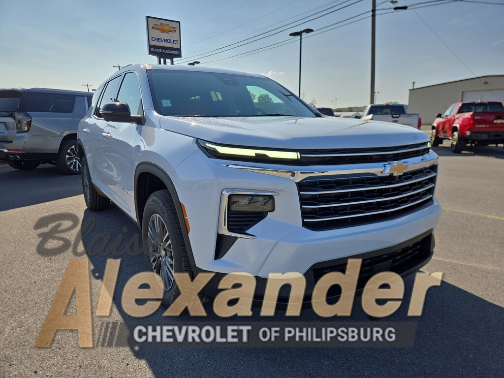 New 2026 Chevrolet Traverse AWD LT SUV