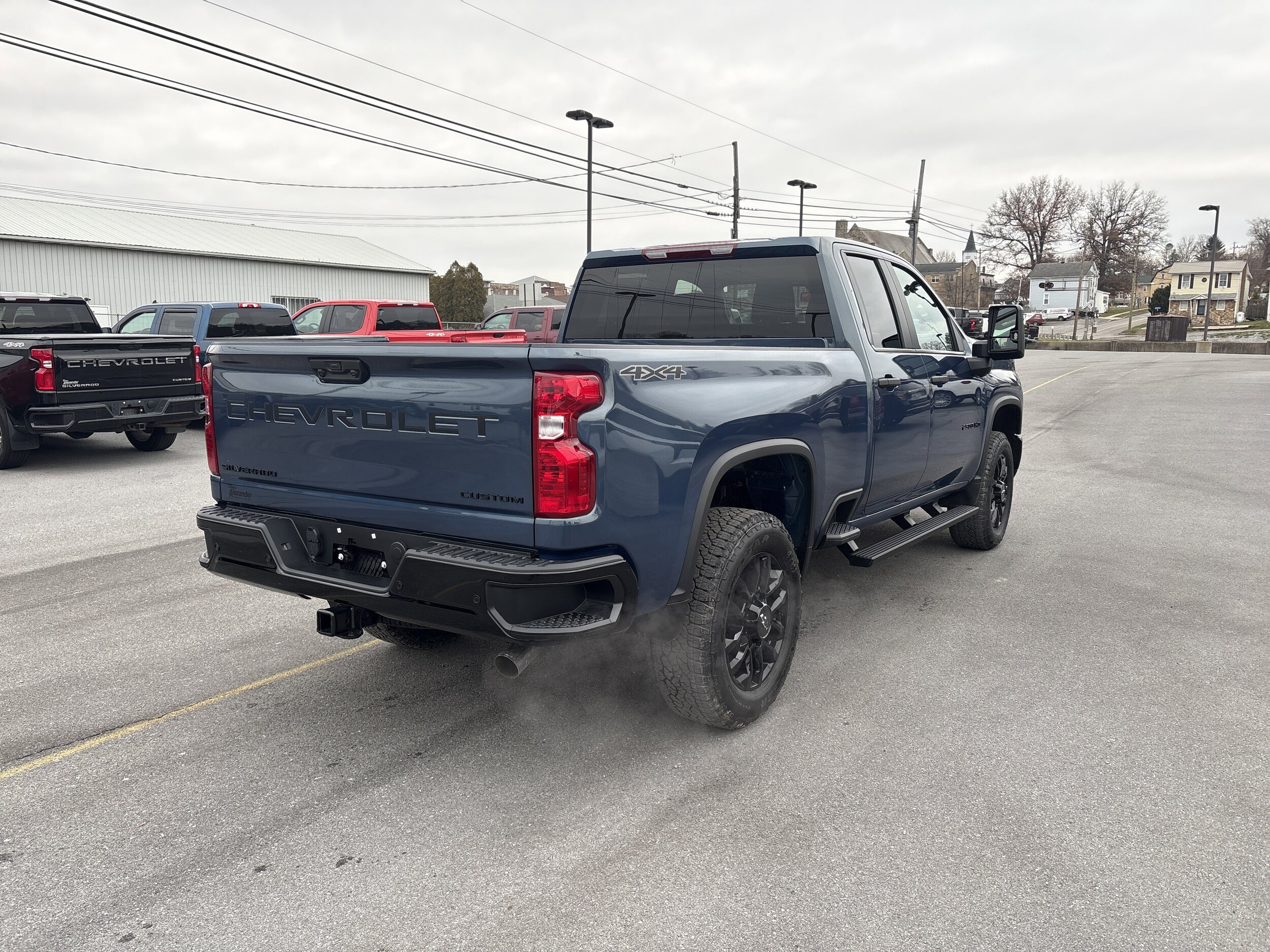 2026 Chevrolet Silverado 2500HD Custom photo 2