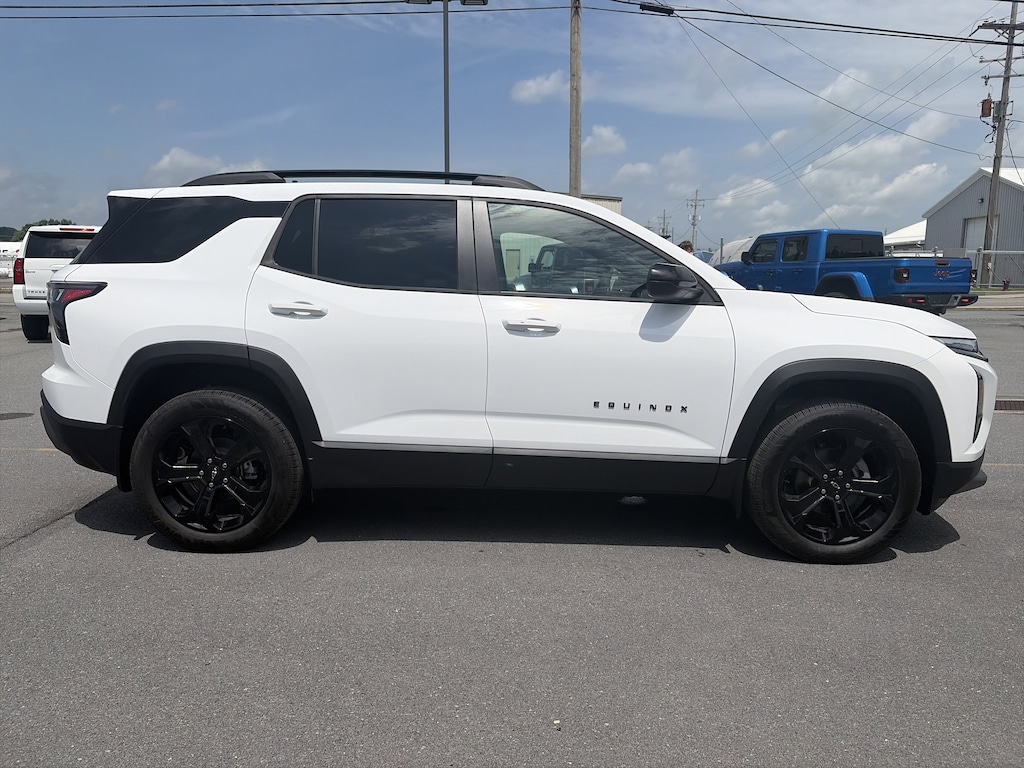New 2026 Chevrolet Equinox AWD LT SUV