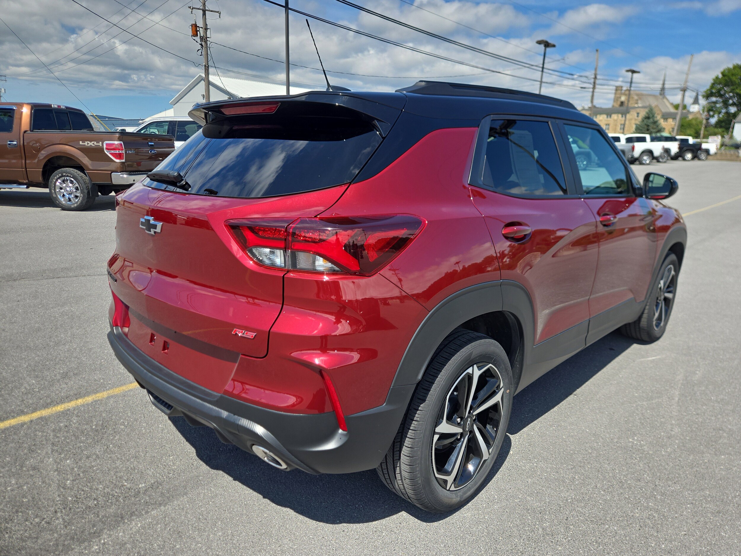 2023 Chevrolet Trailblazer RS photo 2