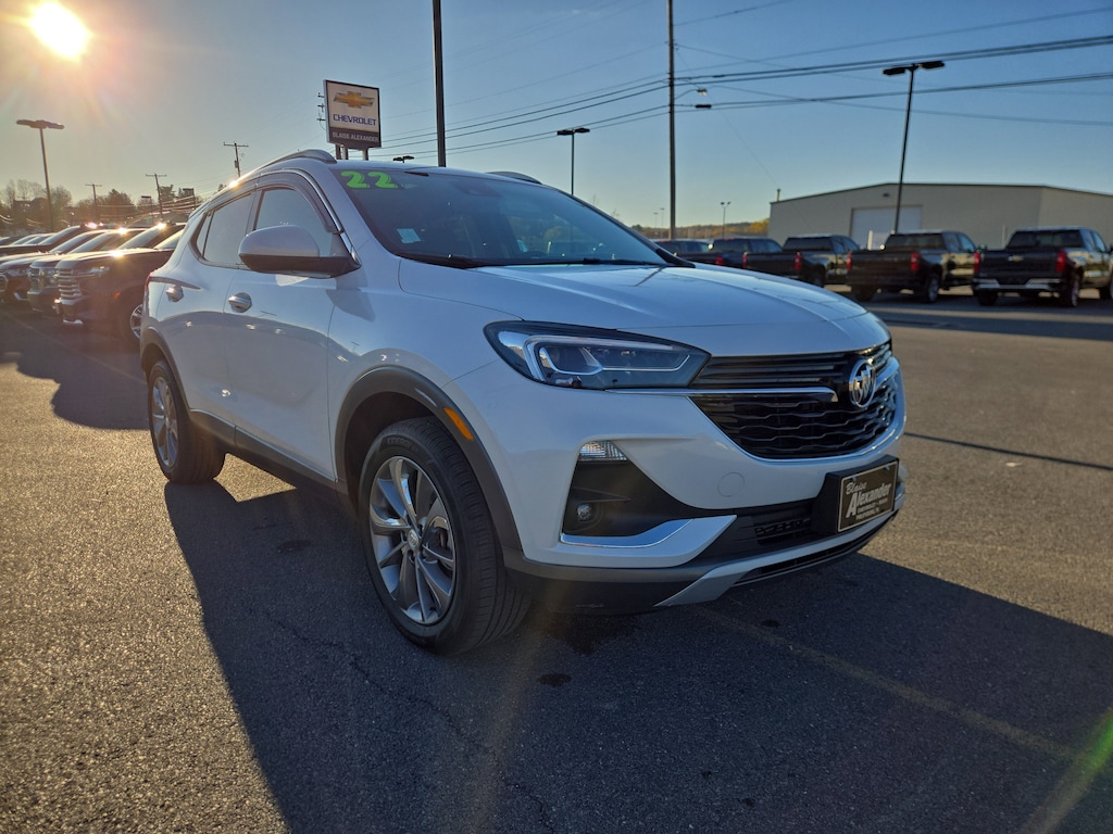 Used 2022 Buick Encore GX Essence SUV