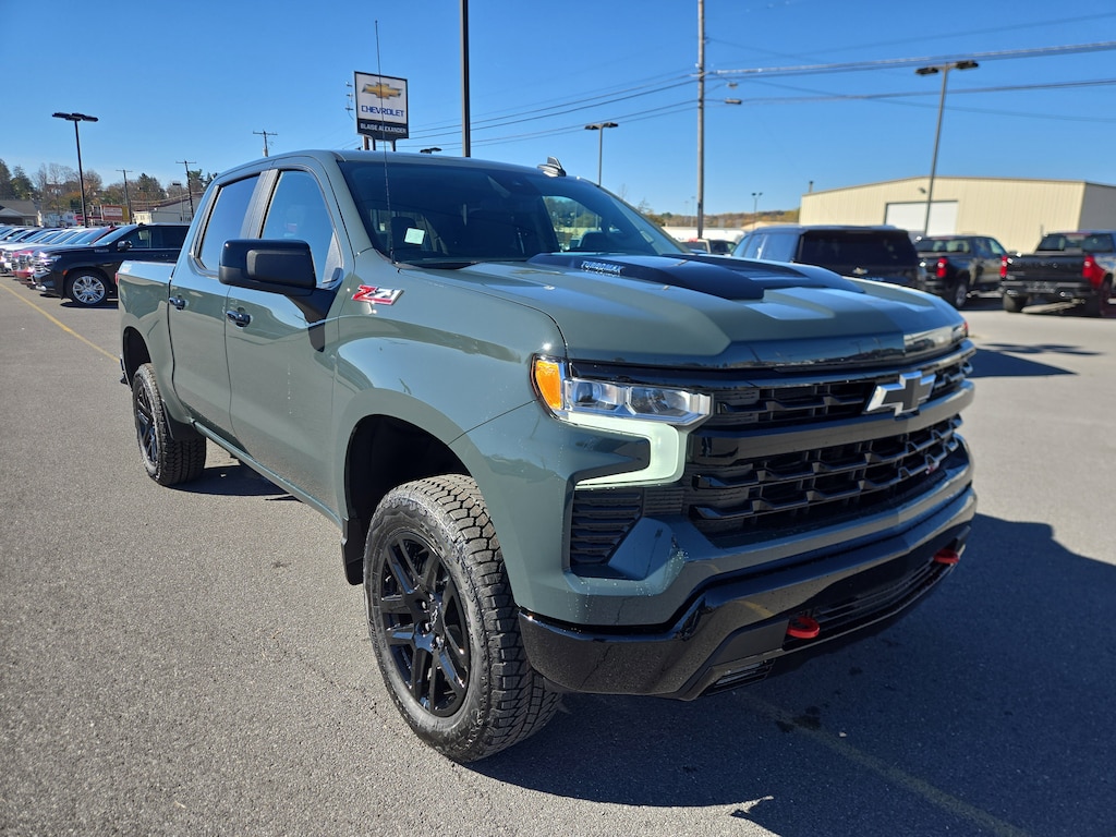New 2026 Chevrolet Silverado 1500 LT Trail Boss Truck Crew Cab