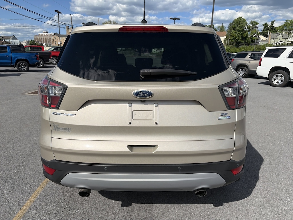 Used 2017 Ford Escape SE SUV