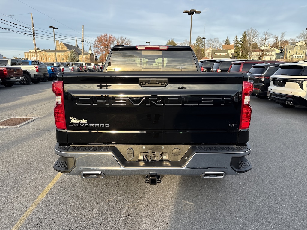 New 2026 Chevrolet Silverado 1500 LT Truck Crew Cab