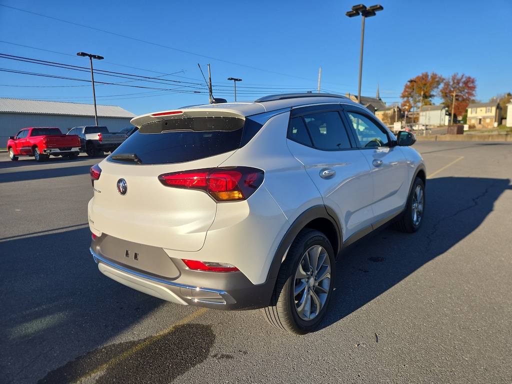 Used 2022 Buick Encore GX Essence SUV
