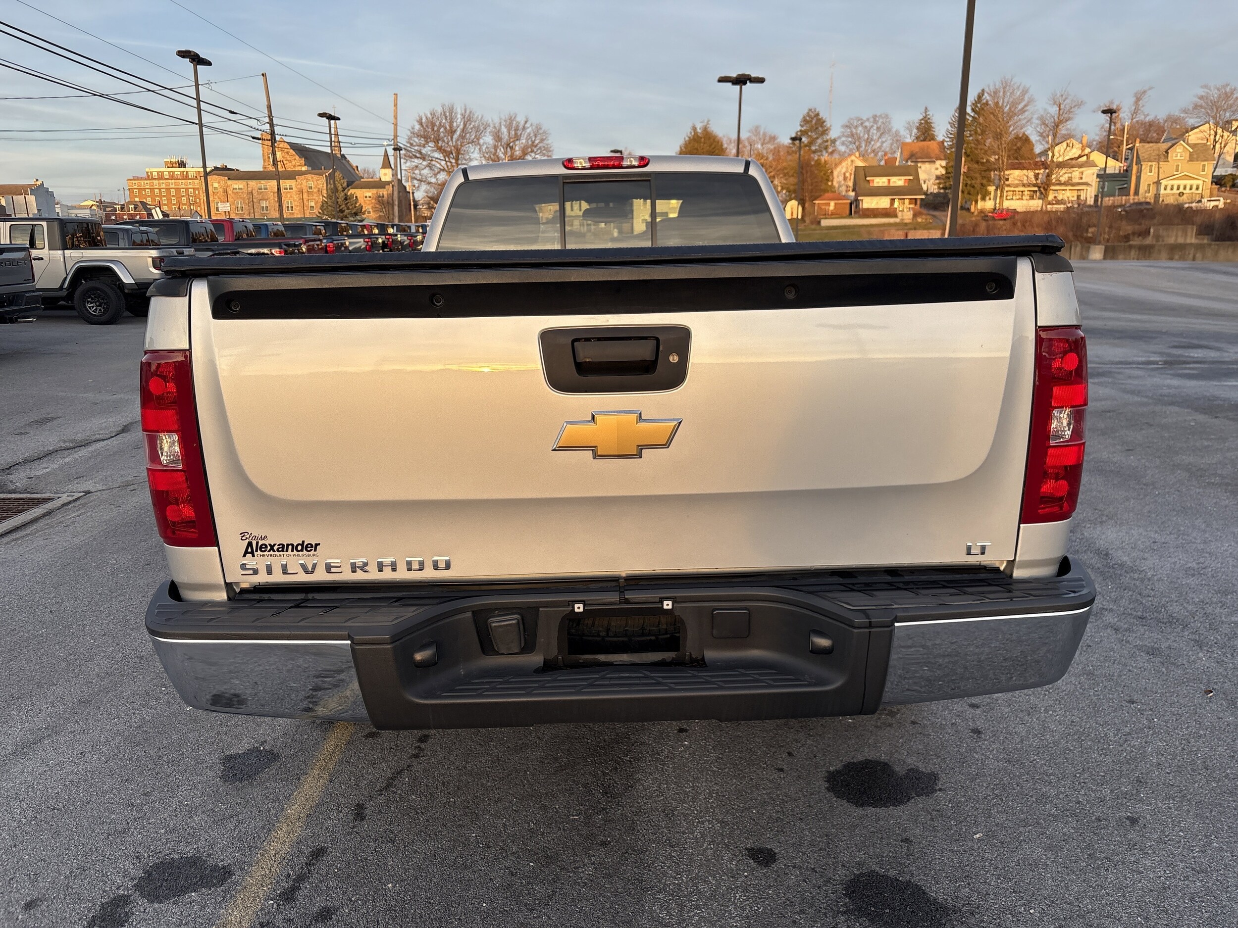 2013 Chevrolet Silverado 1500 LT photo 3