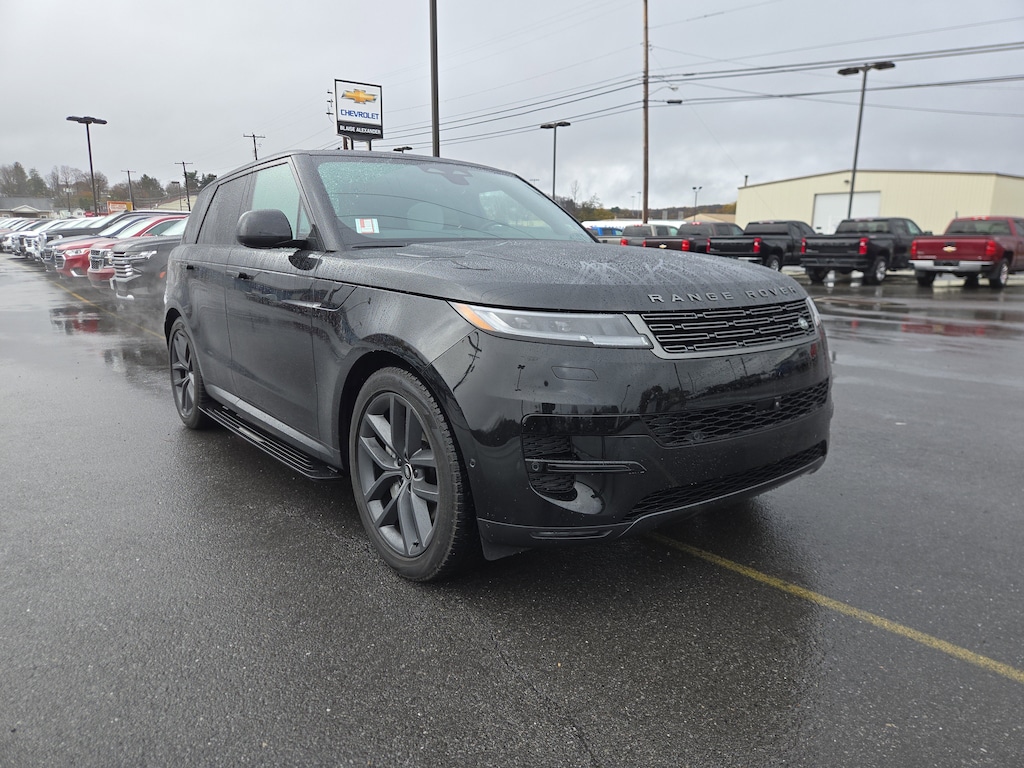 Used 2024 Land Rover Range Rover Sport SE SUV