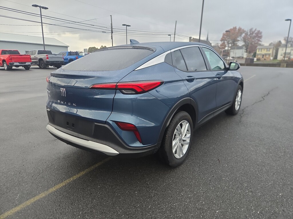 Used 2024 Buick Envista Preferred SUV
