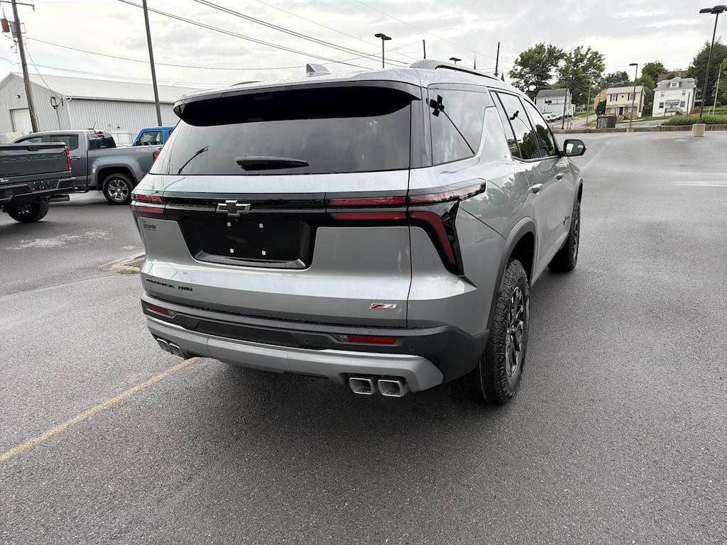 New 2026 Chevrolet Traverse AWD Z71 SUV