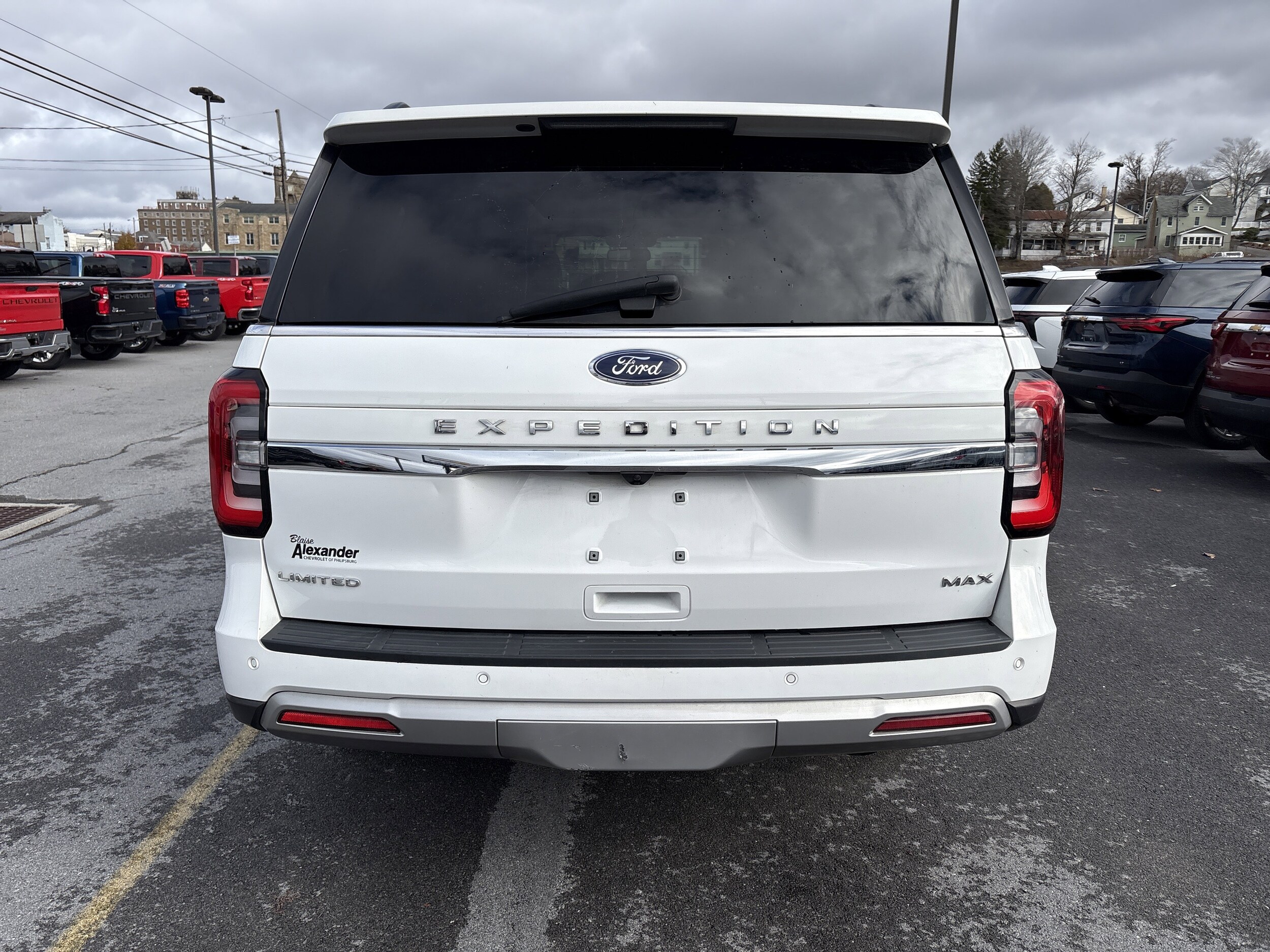 2022 Ford Expedition MAX Limited photo 3