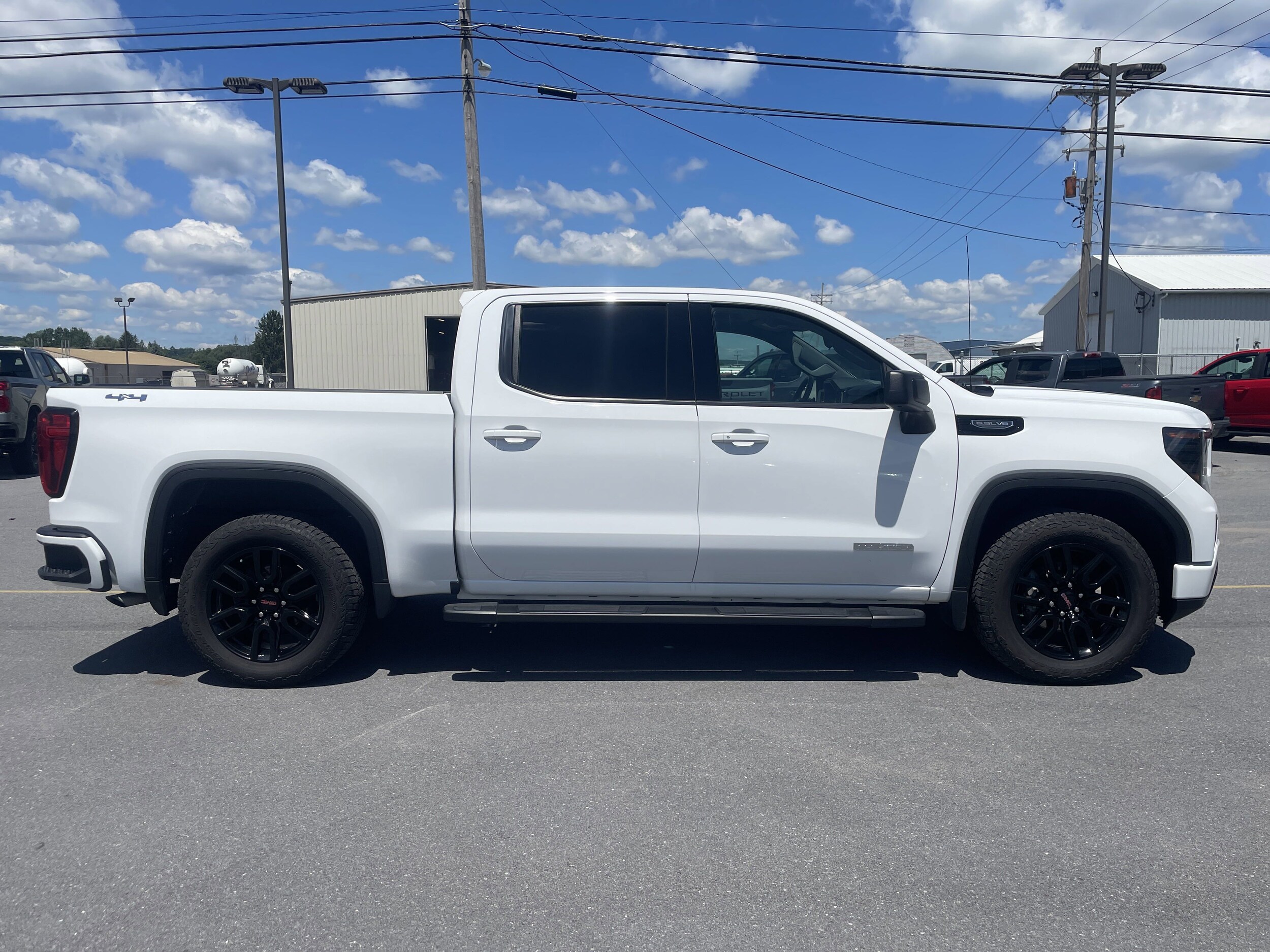2022 Gmc Sierra 1500 Elevation photo 2