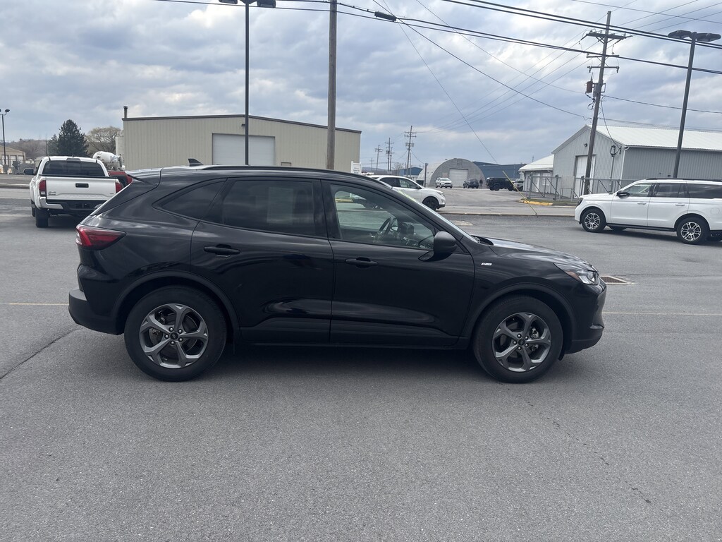 Used 2025 Ford Escape ST-Line SUV