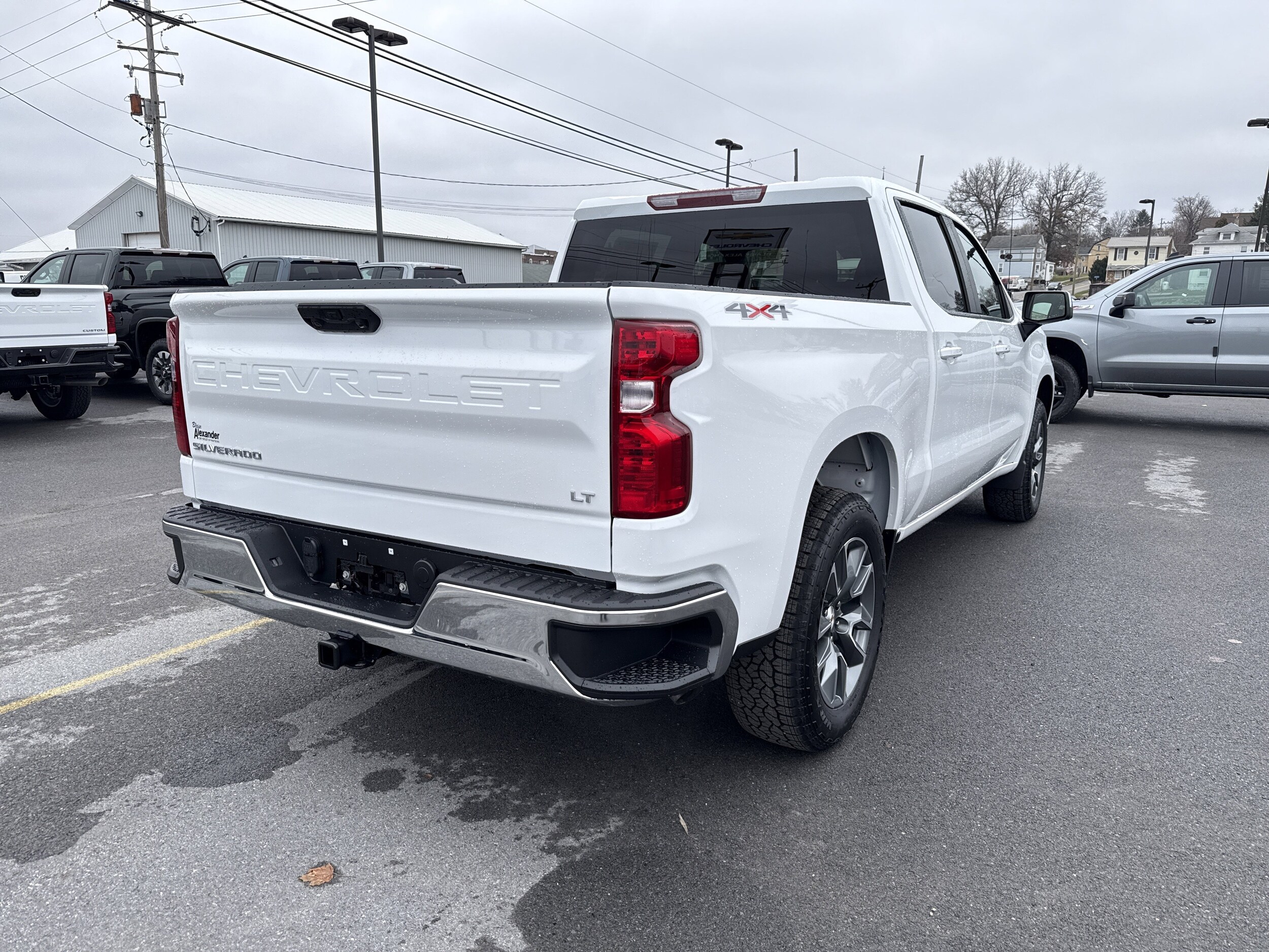 2026 Chevrolet Silverado 1500 LT photo 3