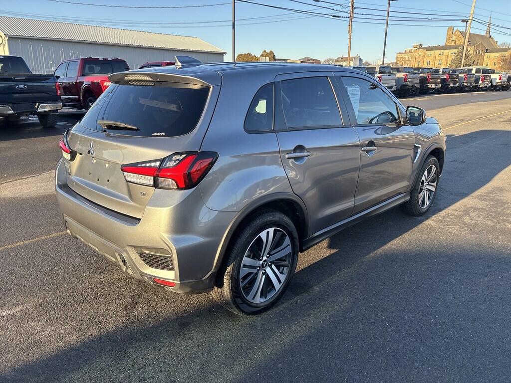 Used 2025 Mitsubishi Outlander Sport SE SUV