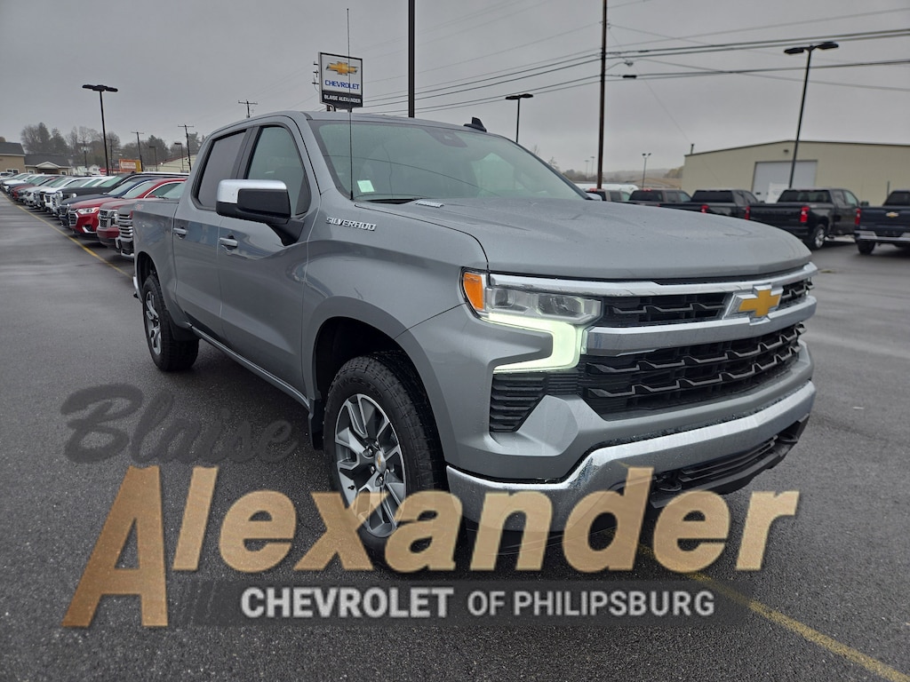 New 2026 Chevrolet Silverado 1500 LT Truck Crew Cab