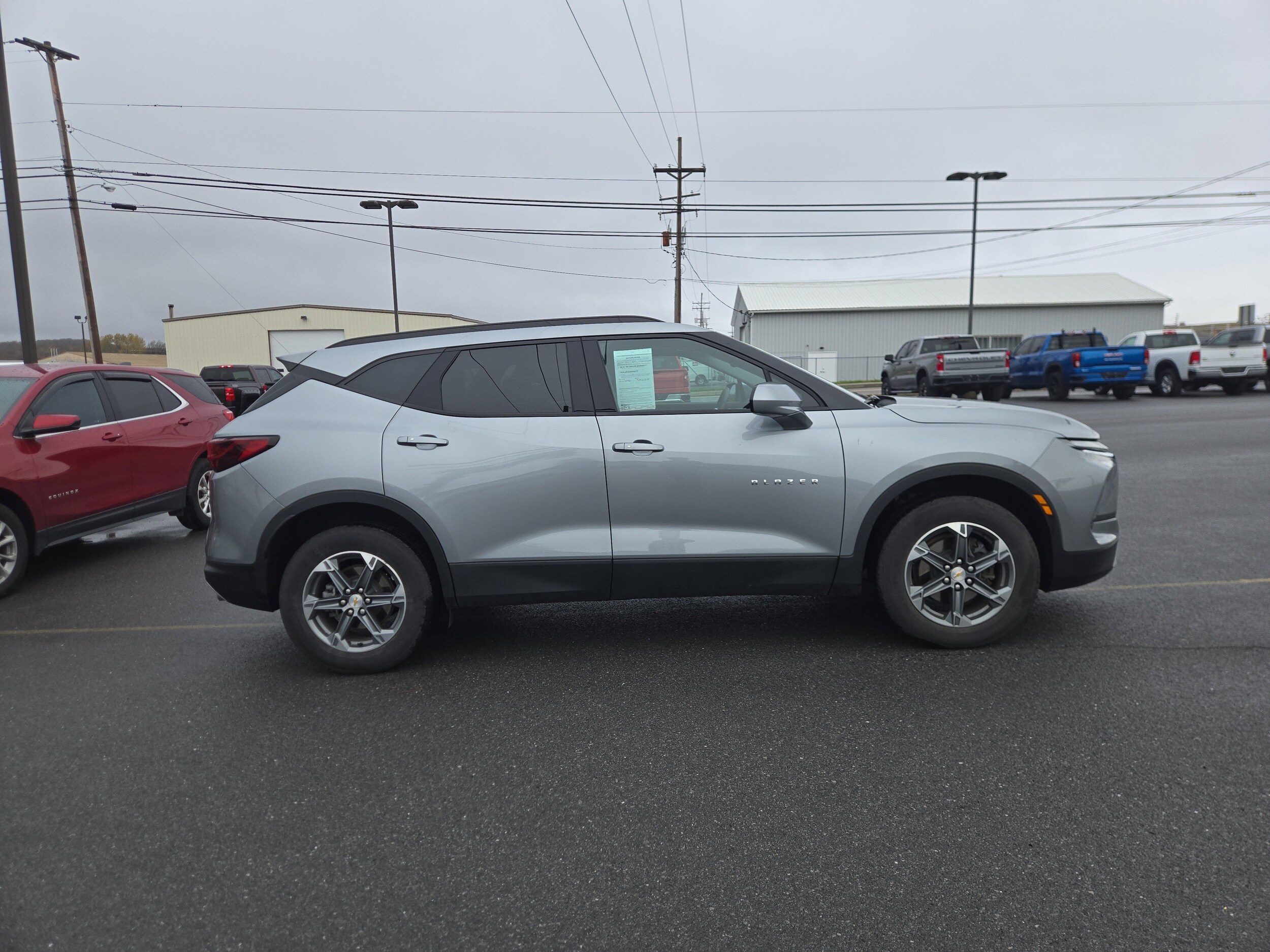 2024 Chevrolet Blazer 2LT photo 2