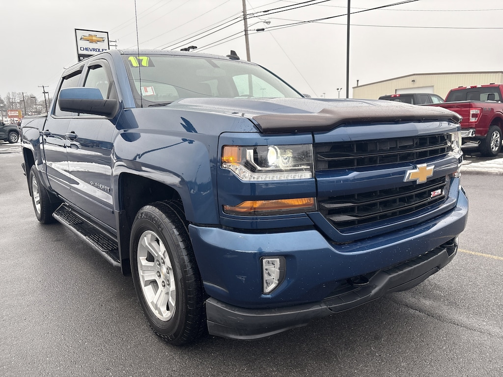 Used 2017 Chevrolet Silverado 1500 LT Truck Crew Cab