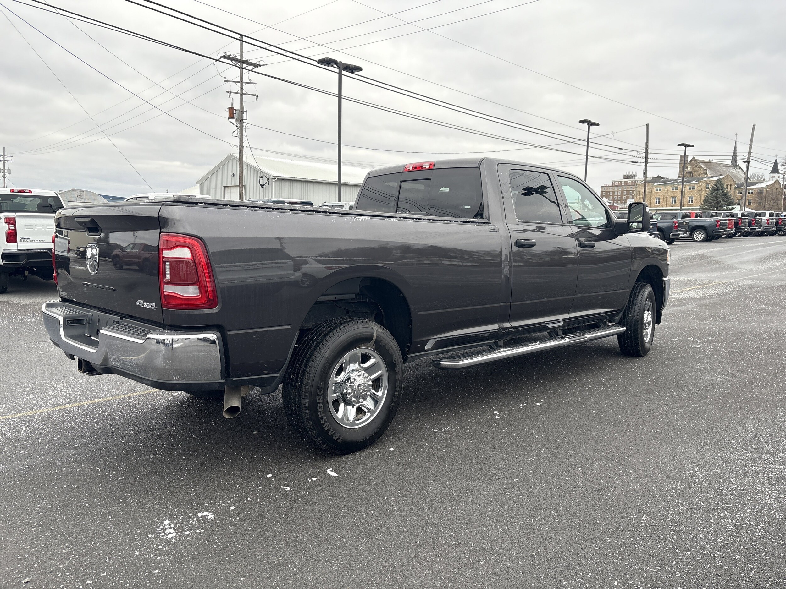 2024 Ram 3500 Tradesman photo 3