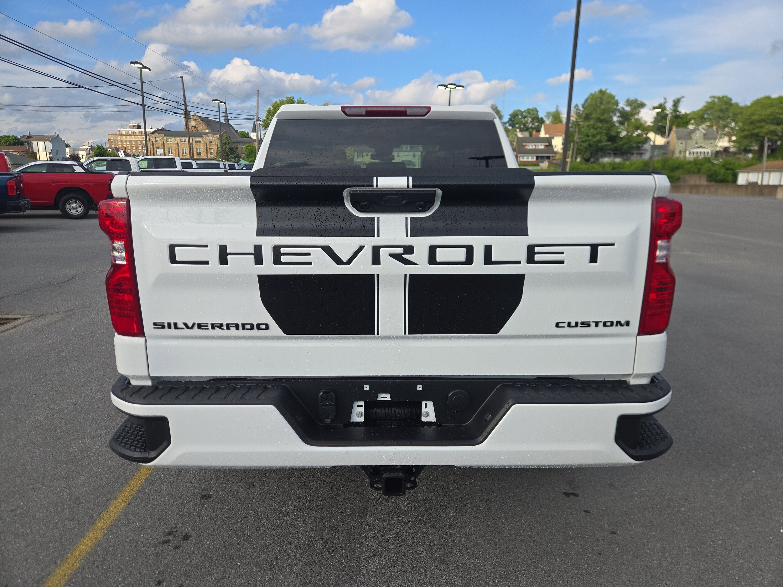 2025 Chevrolet Silverado 1500 Custom photo 4