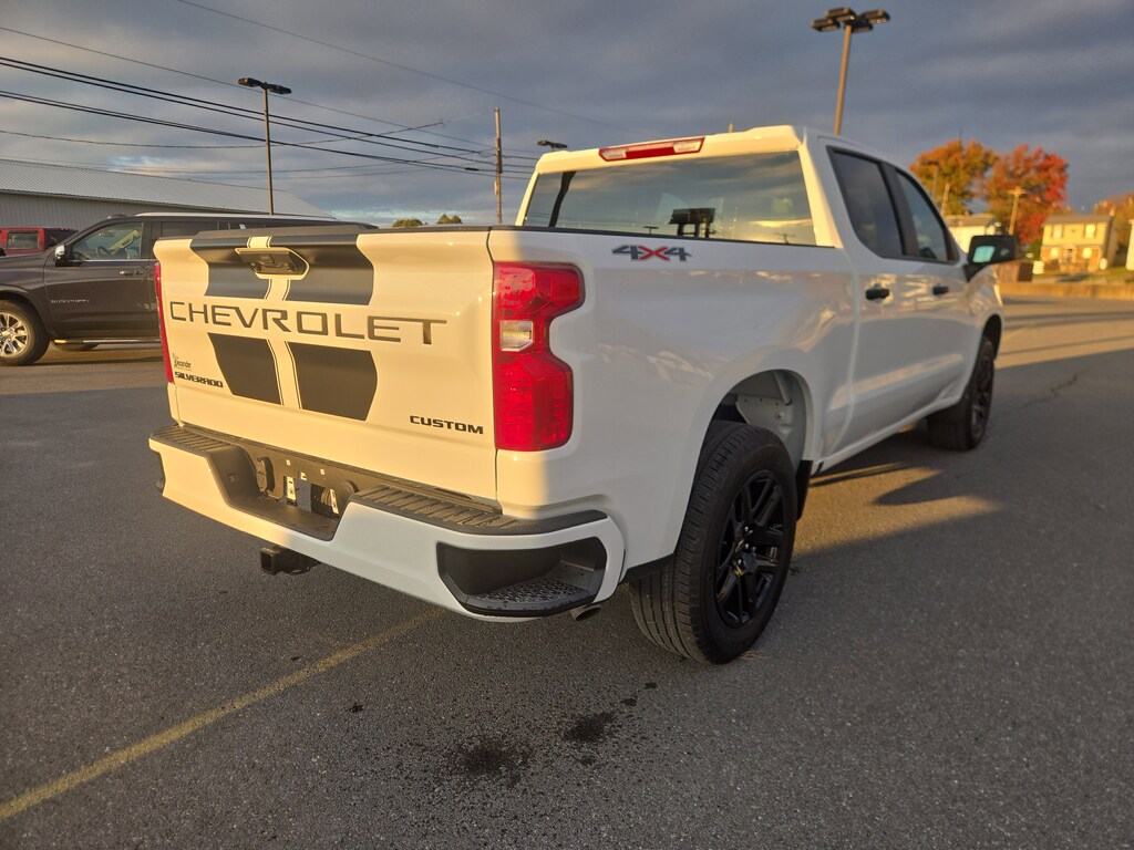 New 2026 Chevrolet Silverado 1500 Custom Truck Crew Cab