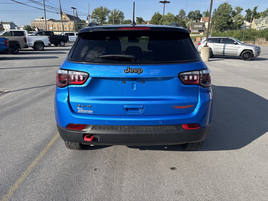 Used 2025 Jeep Compass Trailhawk SUV